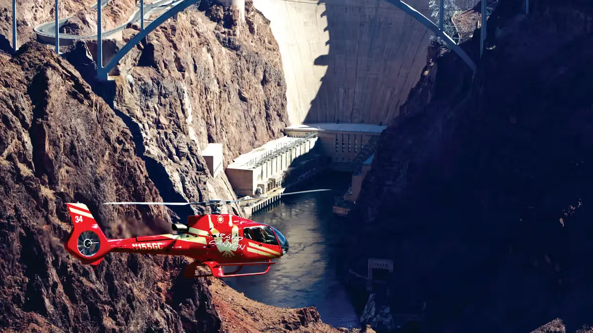 VIP at the Rim – Grand Canyon Helicopter Tour