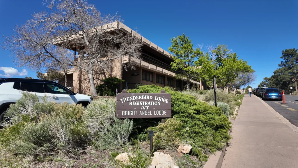 Thunderbird Lodge#5