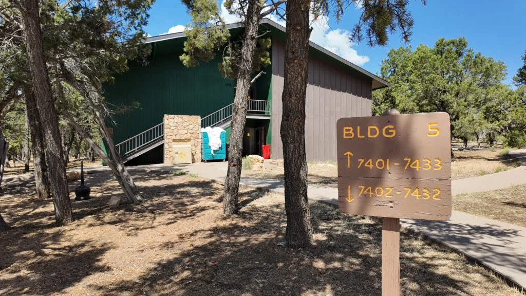 Yavapai Lodge East Building #5#2