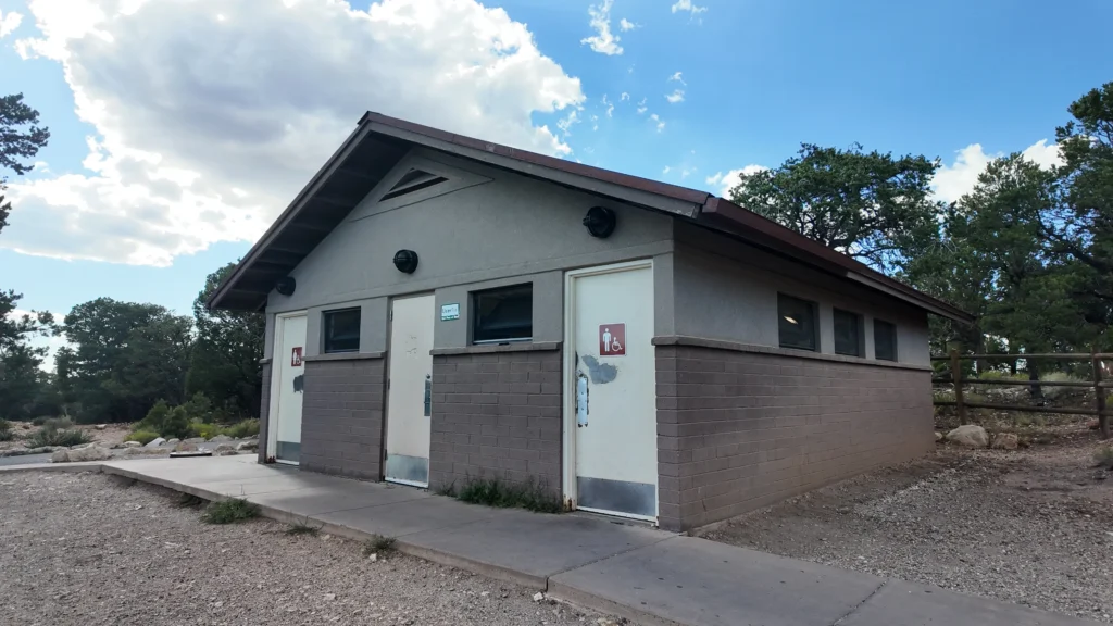 Public Restroom (near Yavapai Geology Museum)#1