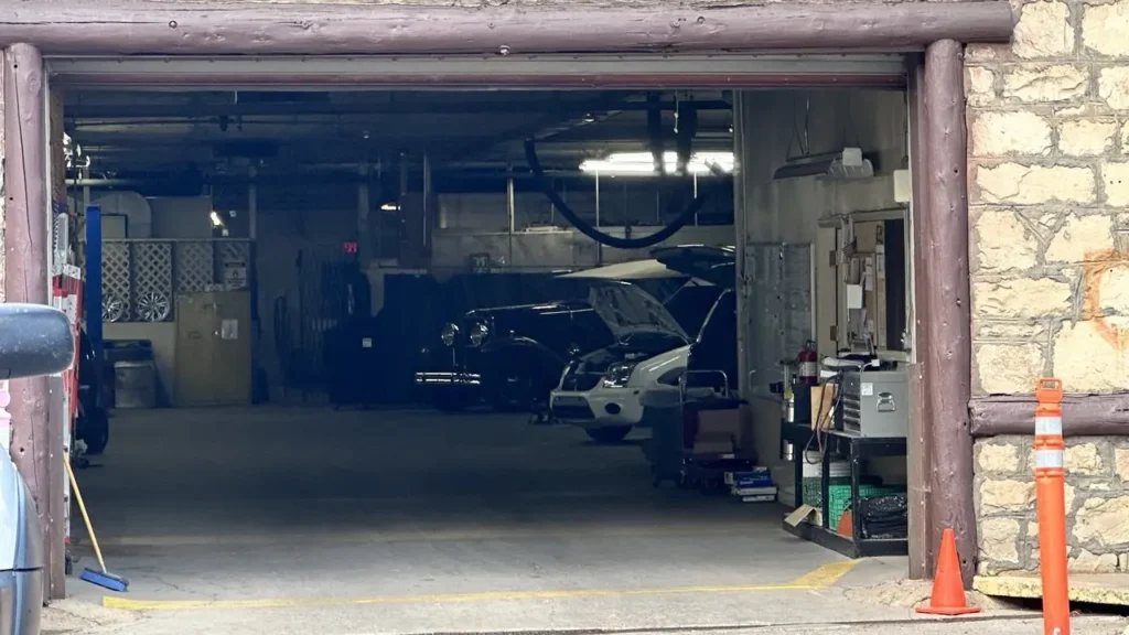 Xanterra Garage#1