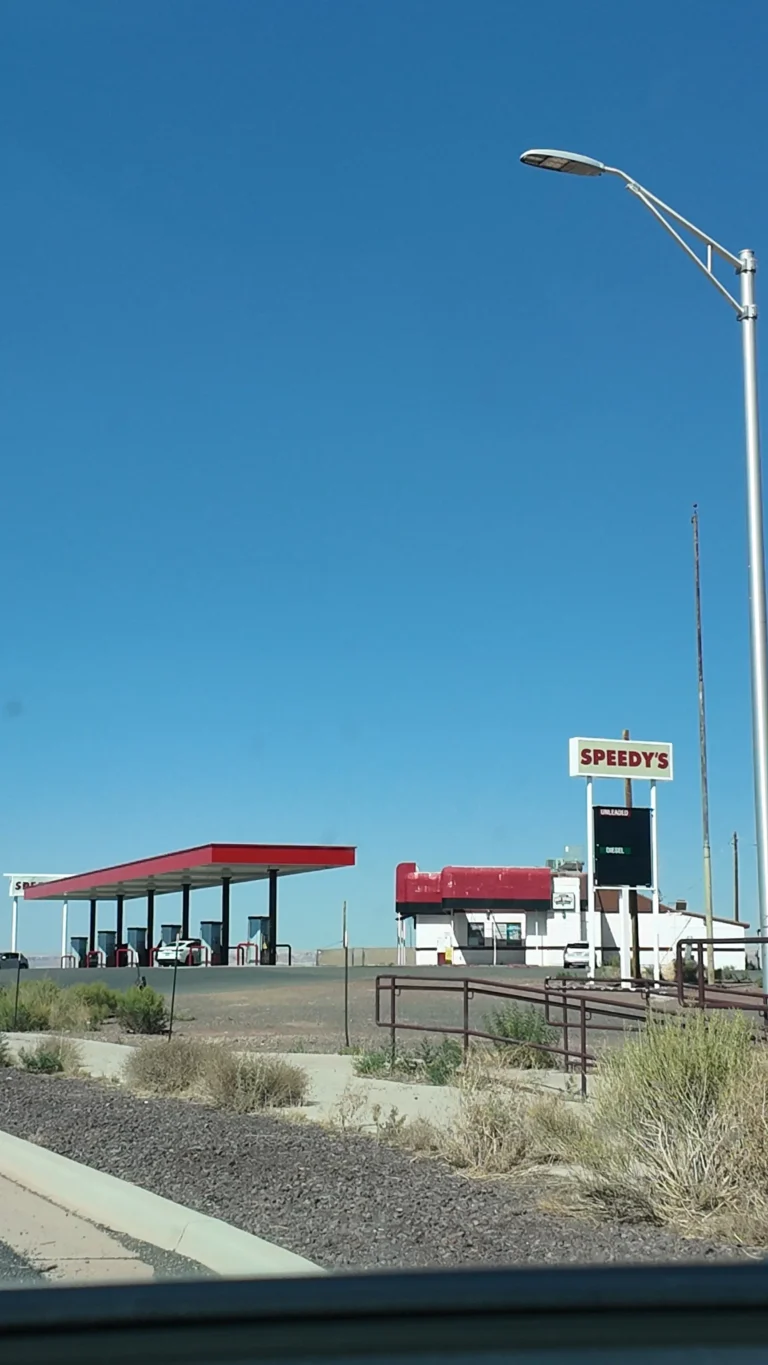 Speedy’s Truckstop