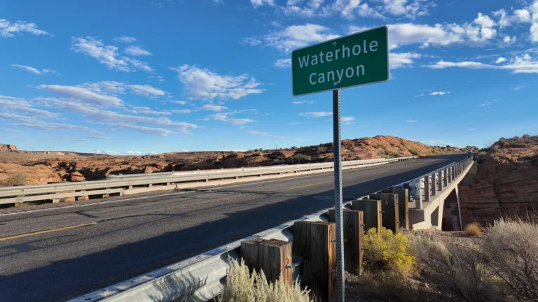 Waterholes Canyon