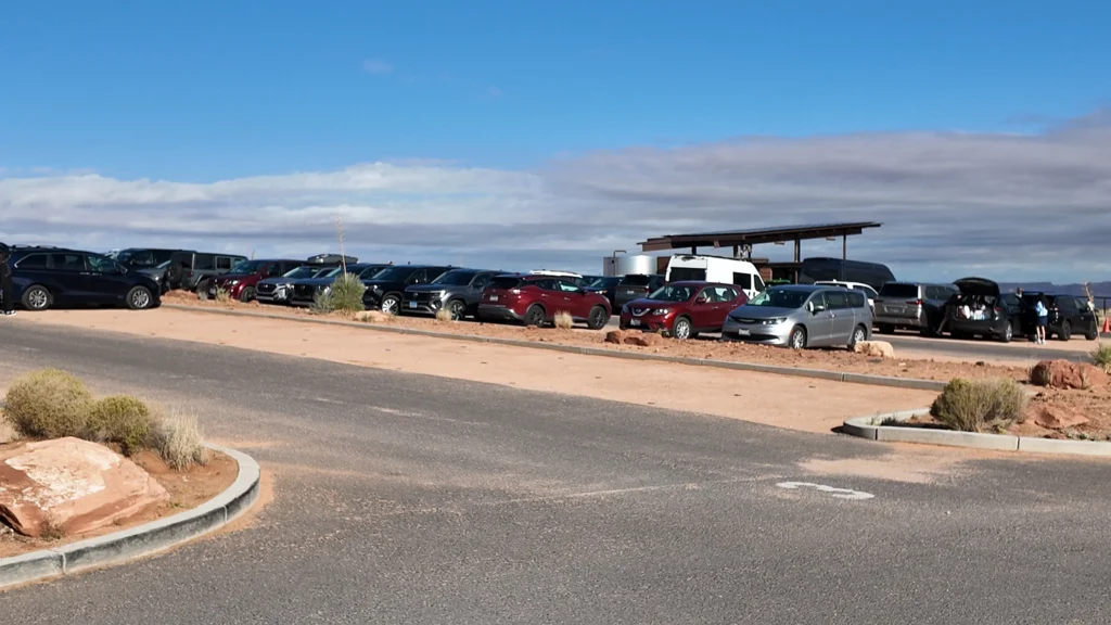 Horseshoe Bend Overlook Parking Lot#3