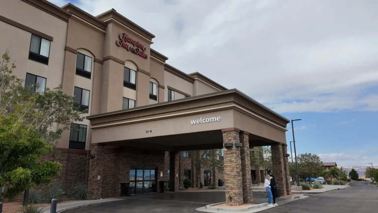 Hampton Inn & Suites Page – Lake Powell
