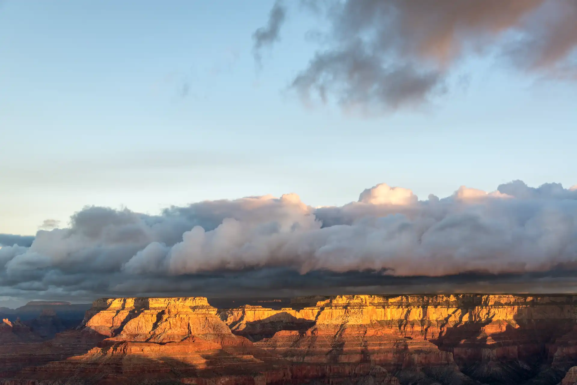 Early morning with clouds int he grand canyon
