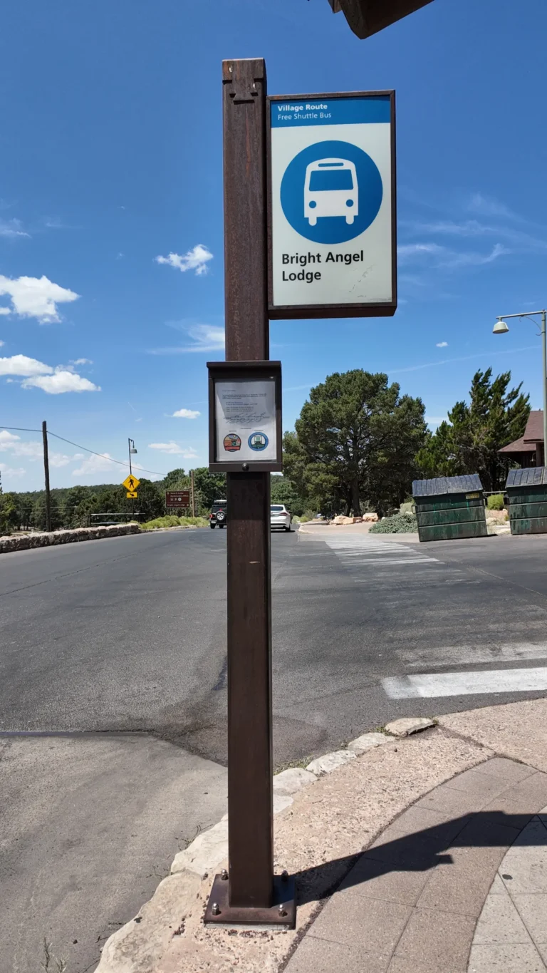 Bright Angel Lodge Shuttle Stop (Blue Route)