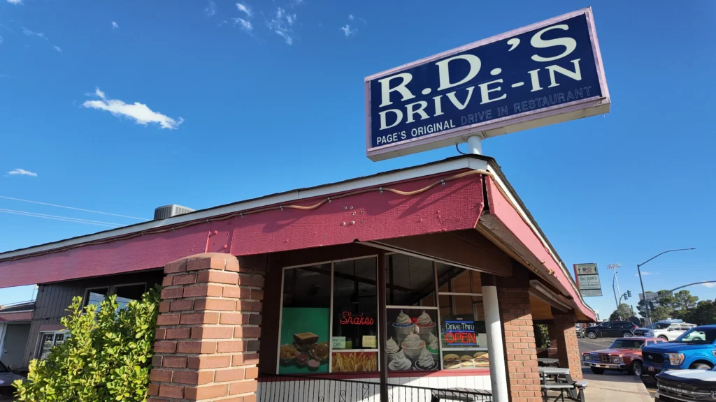 R D’s Drive-In#1