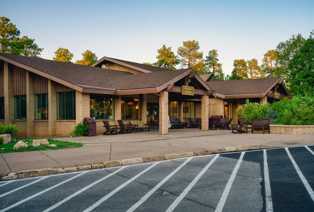 Yavapai Lodge – East (Yavapai E)#1