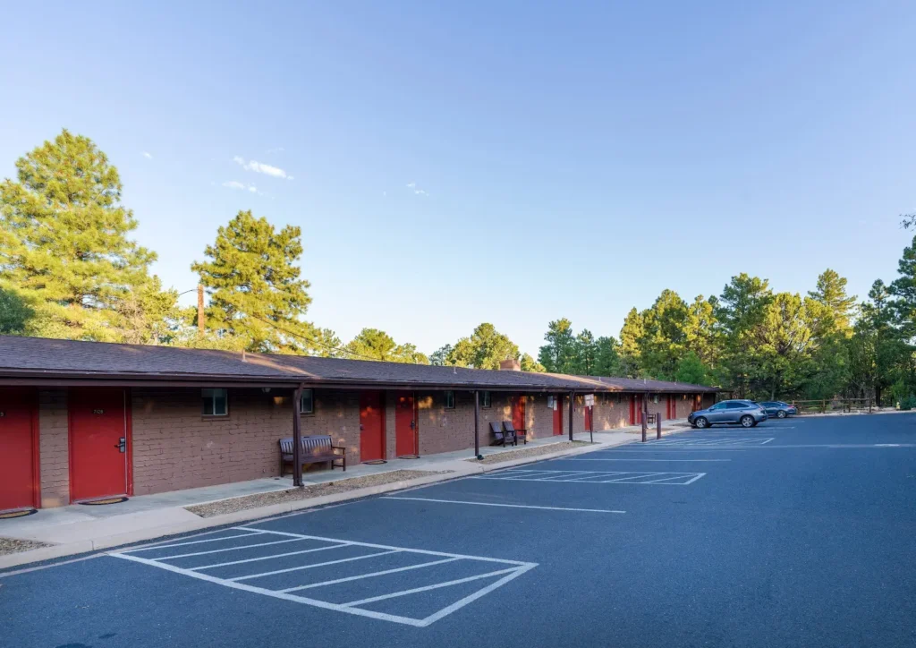 Yavapai Lodge – East (Yavapai E)#7